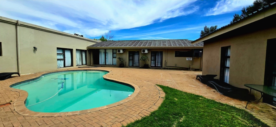 Commercial Property for Sale in Universitas Free State